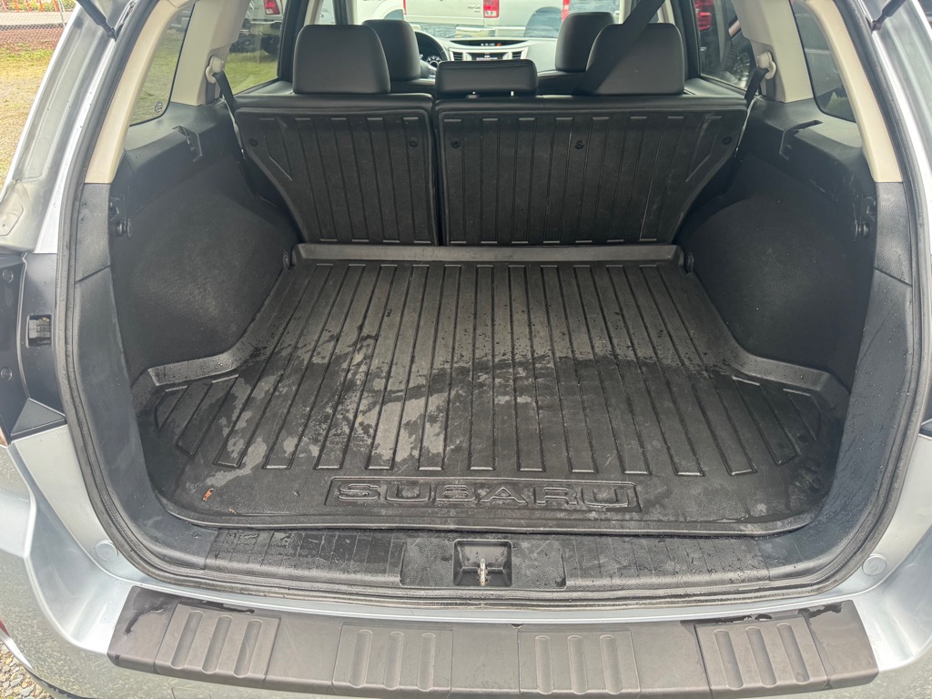 Photo 20 of this SUBARU OUTBACK