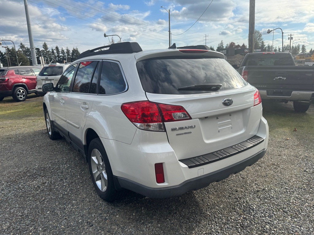 Photo 7 of this SUBARU OUTBACK