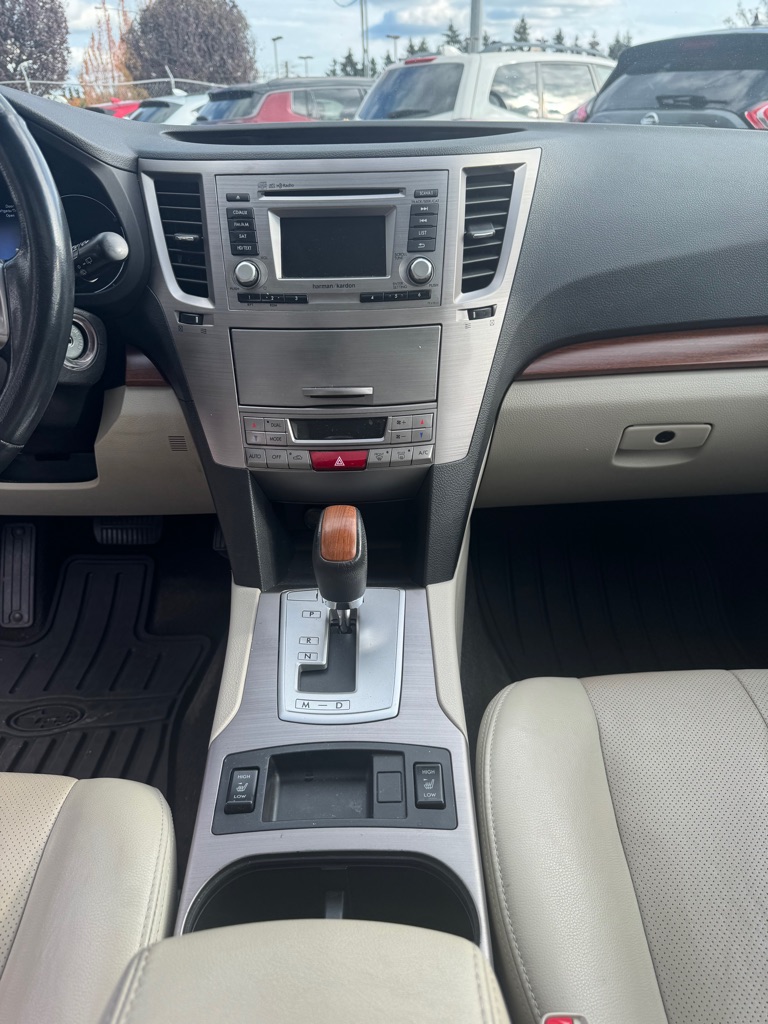 Photo 13 of this SUBARU OUTBACK