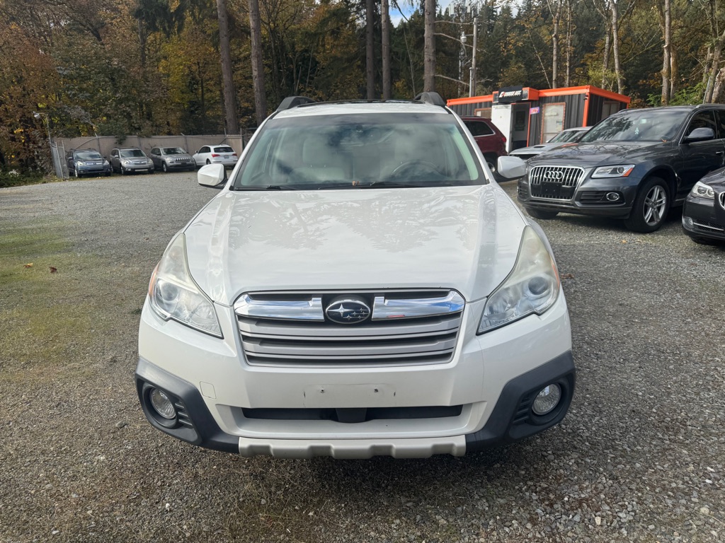 Photo 2 of this SUBARU OUTBACK