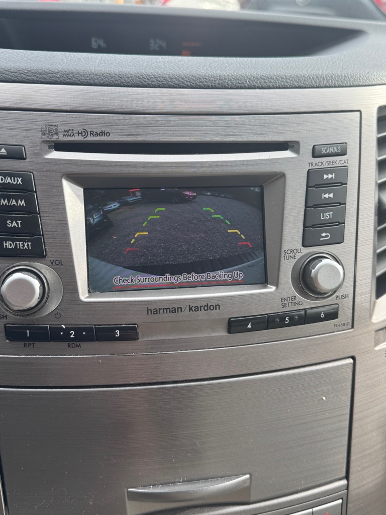 Photo 18 of this SUBARU OUTBACK