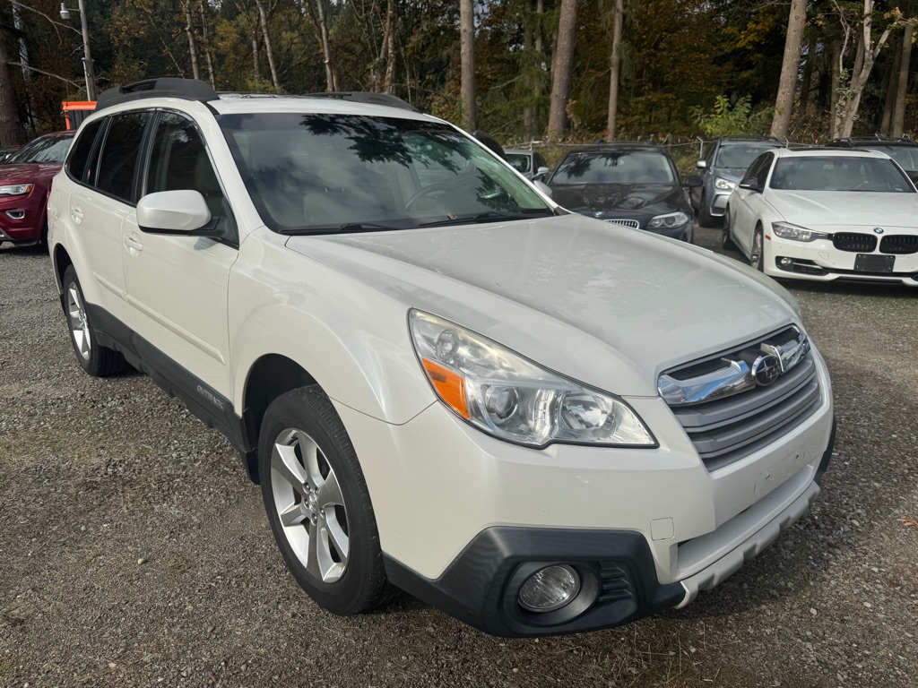 Photo 3 of this SUBARU OUTBACK