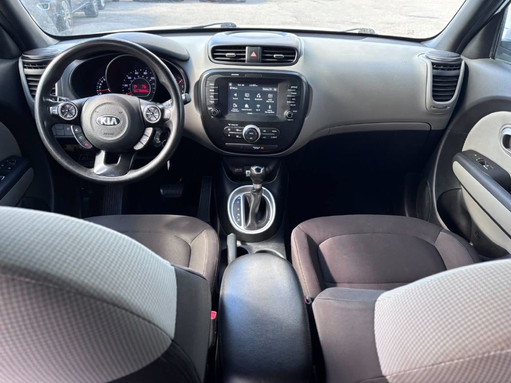 Photo 9 of this KIA SOUL