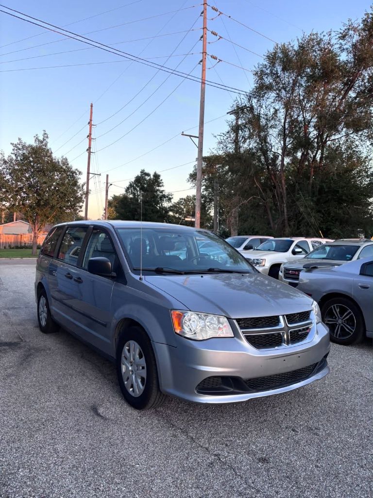 Photo 3 of this DODGE GRAND CARAVAN