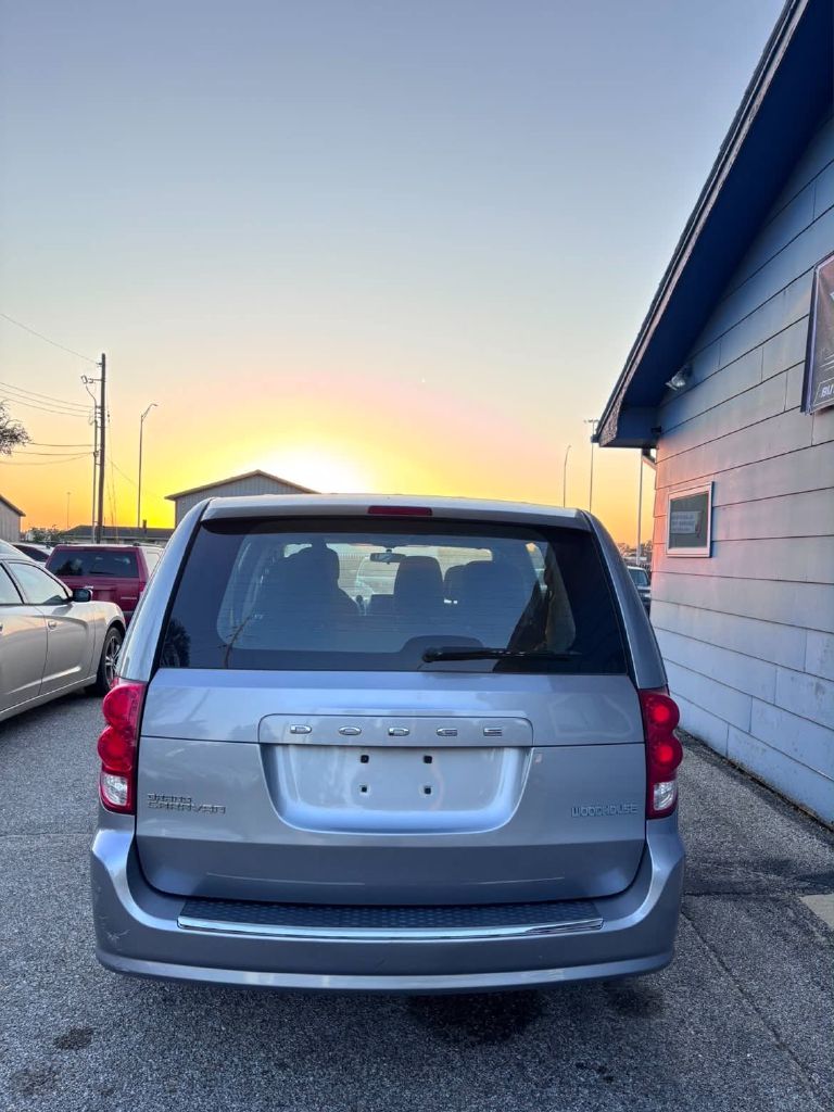 Photo 4 of this DODGE GRAND CARAVAN