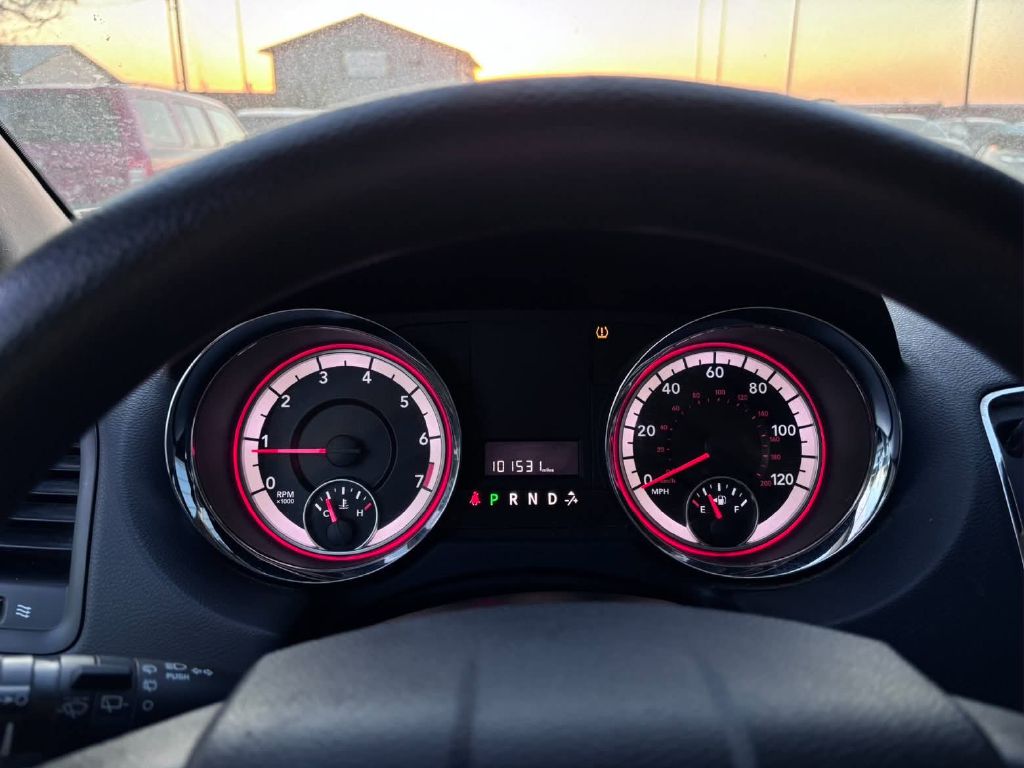 Photo 12 of this DODGE GRAND CARAVAN