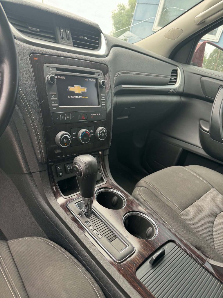 Photo 14 of this CHEVROLET TRAVERSE