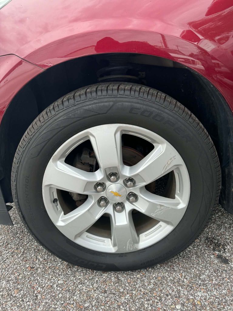 Photo 6 of this CHEVROLET TRAVERSE