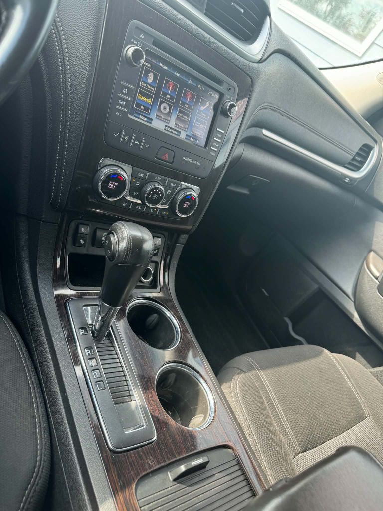 Photo 15 of this CHEVROLET TRAVERSE