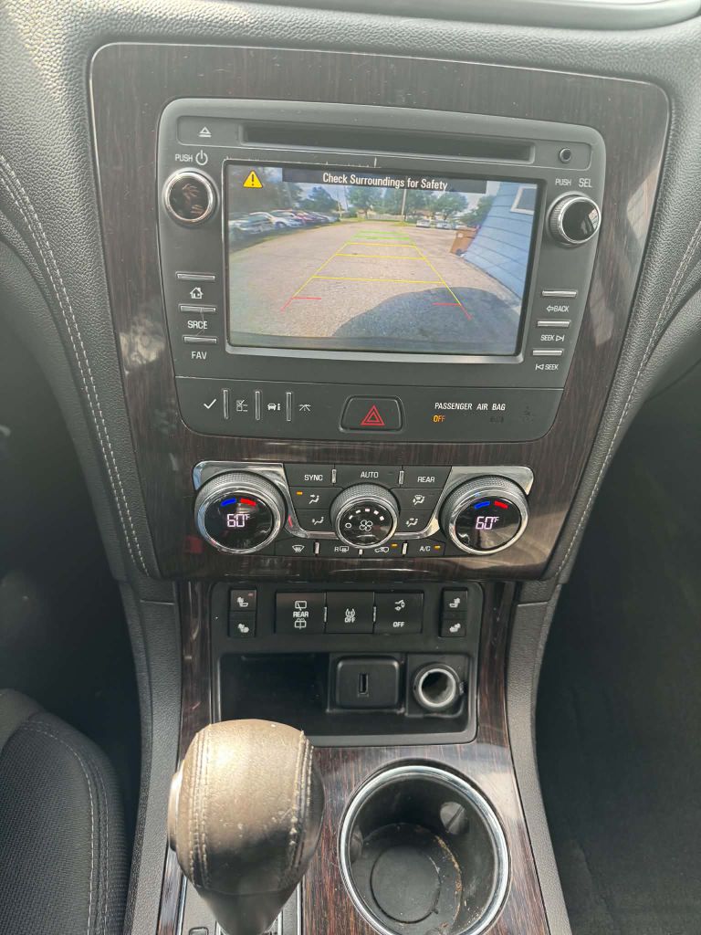 Photo 16 of this CHEVROLET TRAVERSE