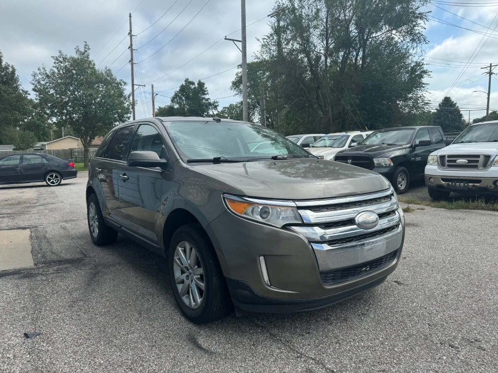 Photo 3 of this FORD EDGE