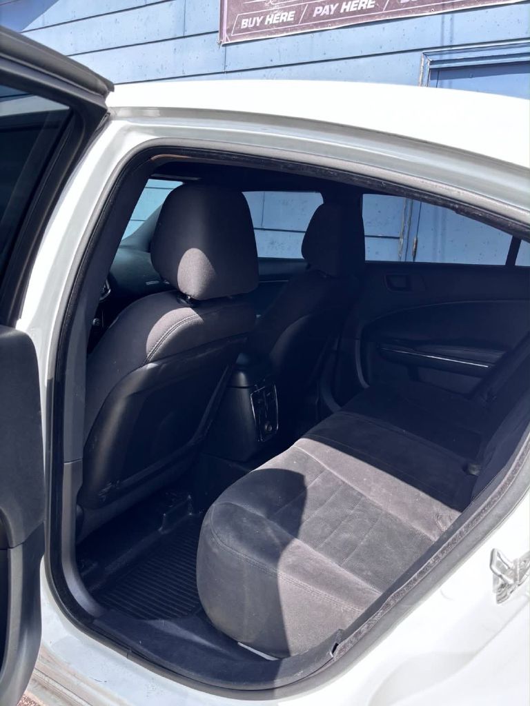 Photo 7 of this DODGE CHARGER