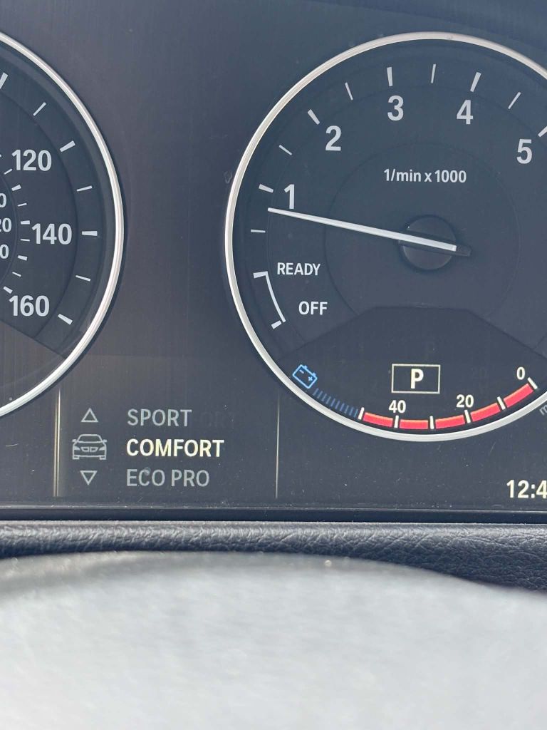 Photo 13 of this BMW 320