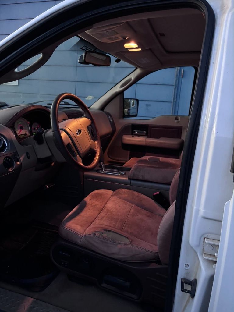 Photo 7 of this FORD F150