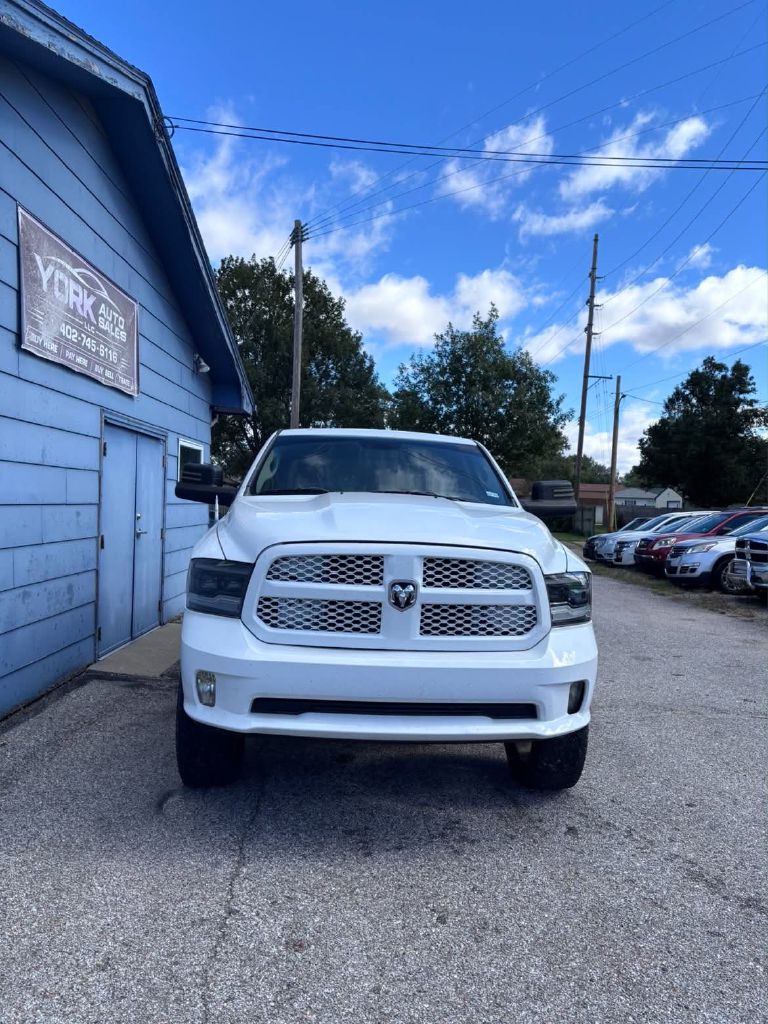 Photo 2 of this RAM 1500