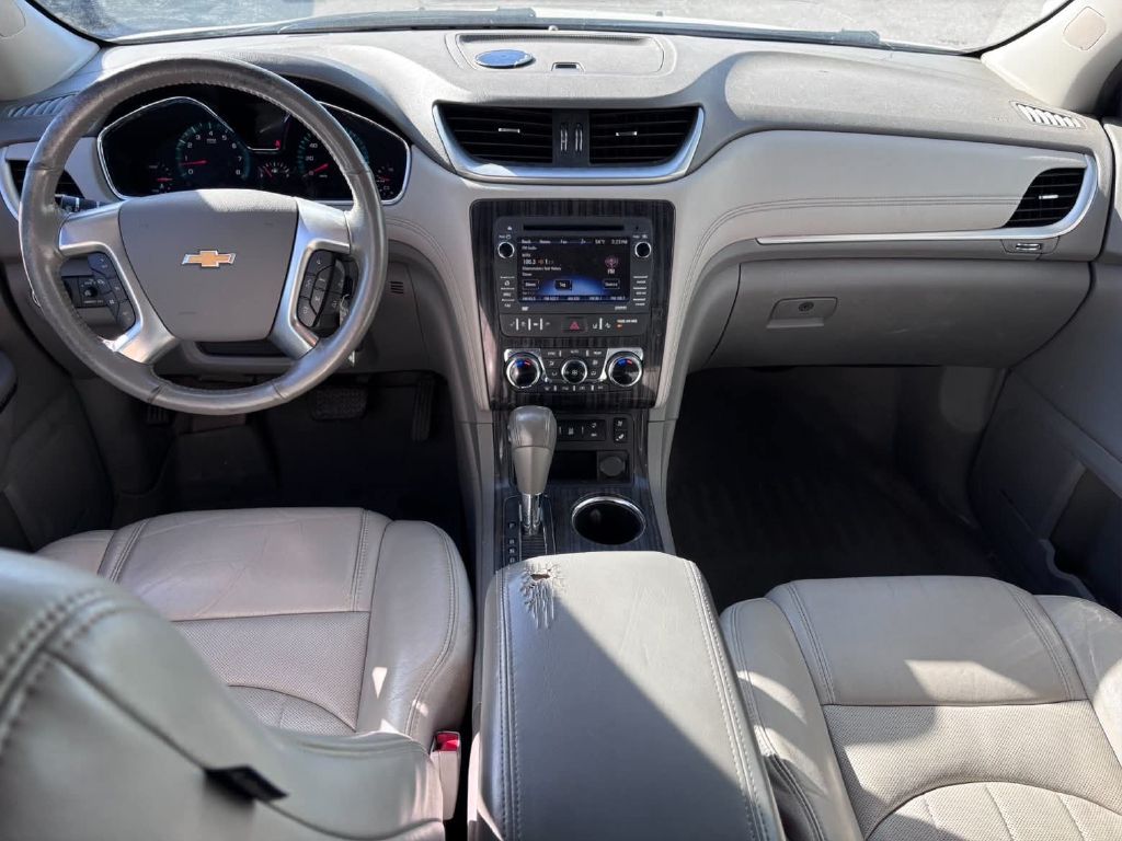 Photo 11 of this CHEVROLET TRAVERSE