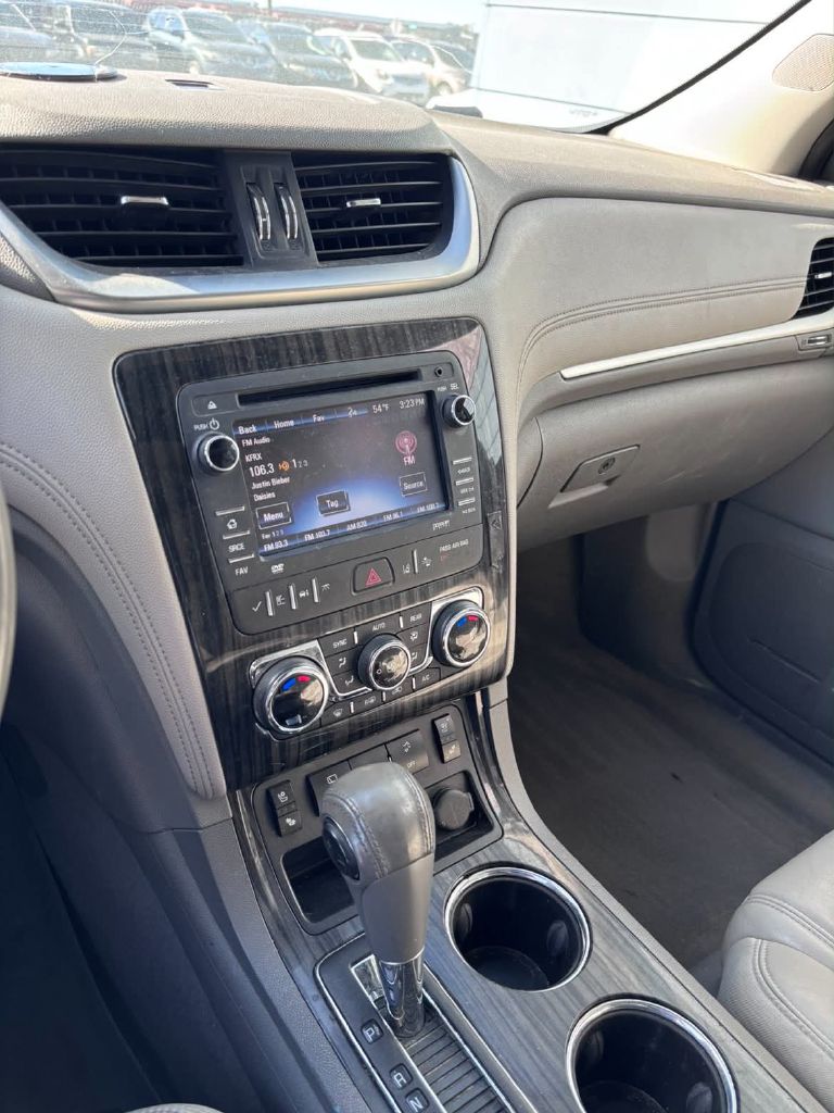 Photo 12 of this CHEVROLET TRAVERSE