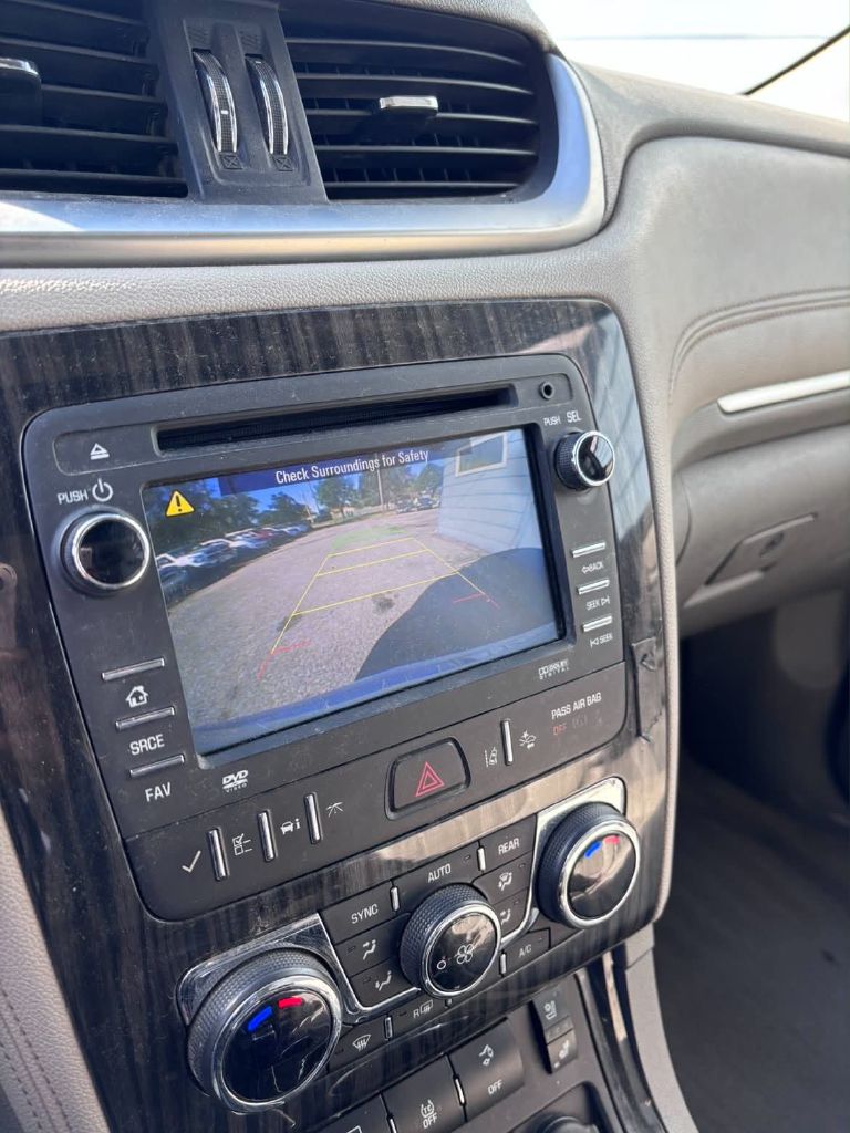 Photo 14 of this CHEVROLET TRAVERSE