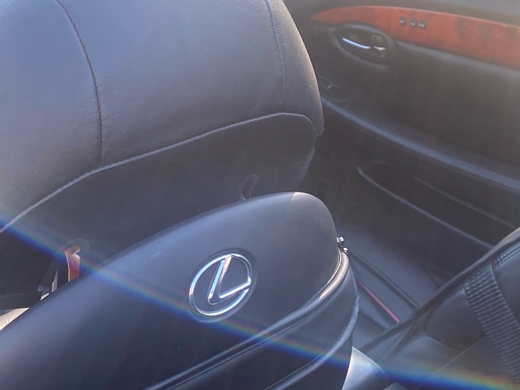Photo 9 of this LEXUS SC