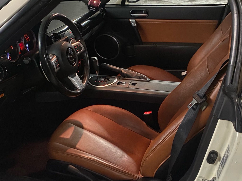 Photo 12 of this MAZDA MX-5 MIATA