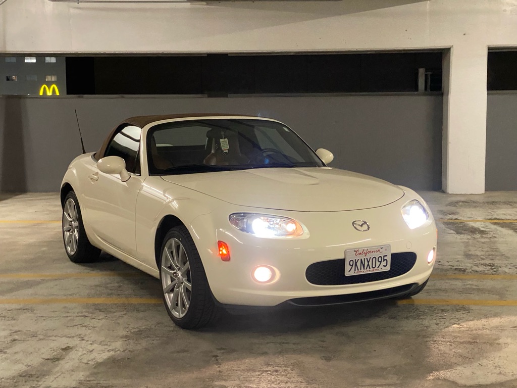 Photo 19 of this MAZDA MX-5 MIATA