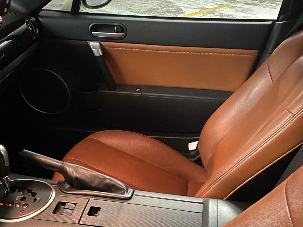 Photo 17 of this MAZDA MX-5 MIATA