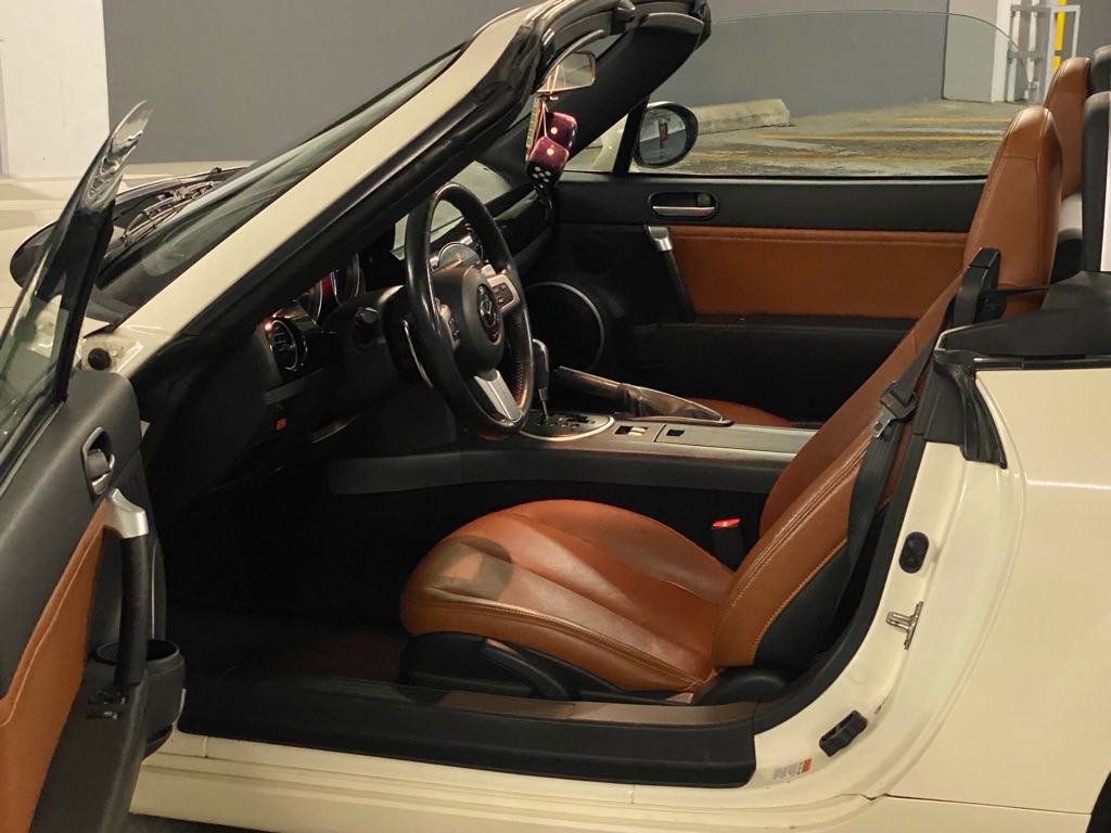 Photo 29 of this MAZDA MX-5 MIATA