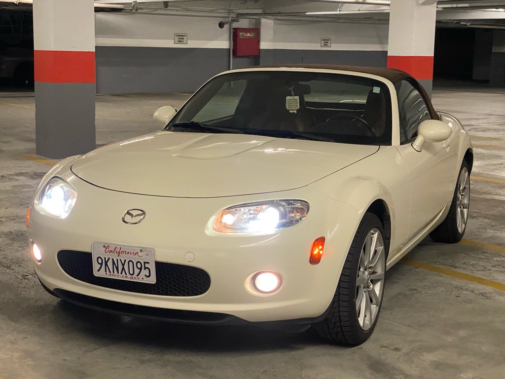 Photo 4 of this MAZDA MX-5 MIATA