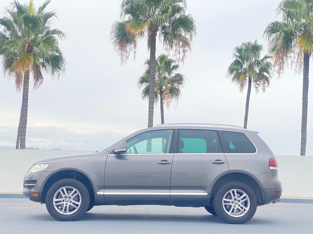 Photo 4 of this VOLKSWAGEN TOUAREG 2