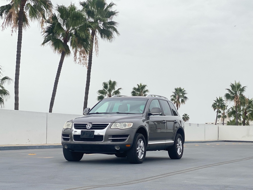 Photo 10 of this VOLKSWAGEN TOUAREG 2