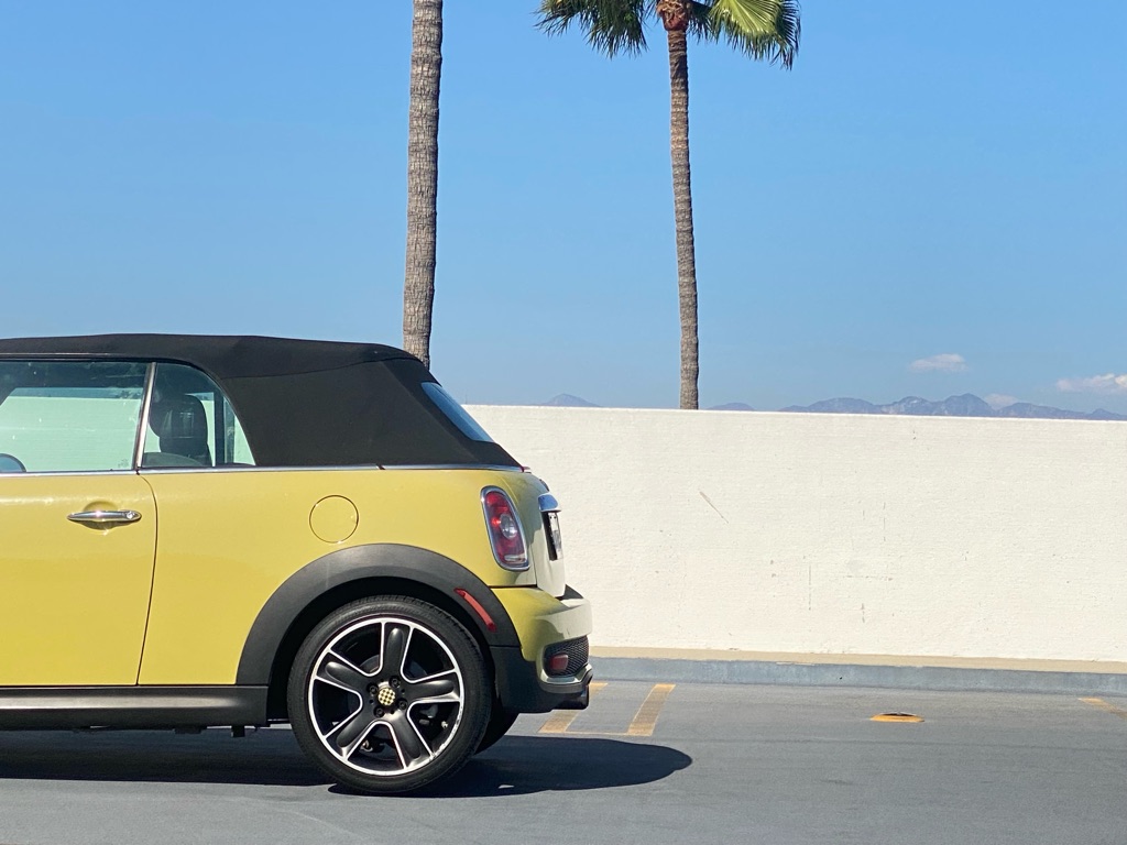 Photo 9 of this MINI COOPER