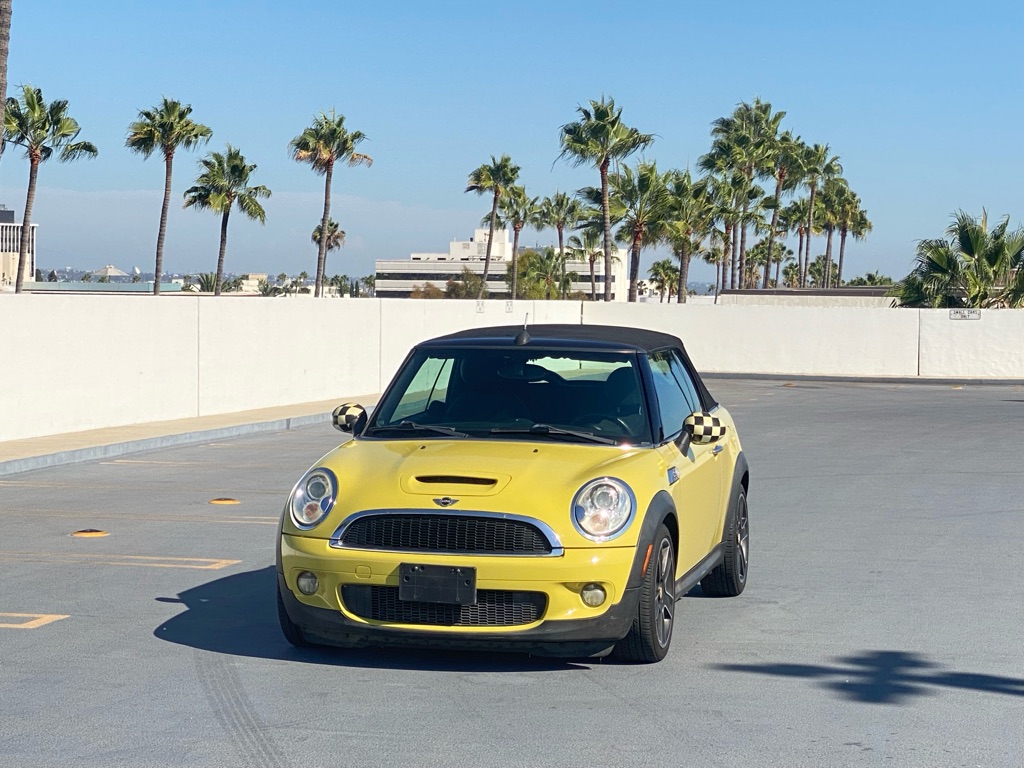 Photo 7 of this MINI COOPER