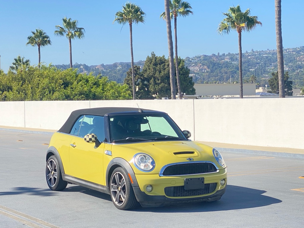 Photo 20 of this MINI COOPER