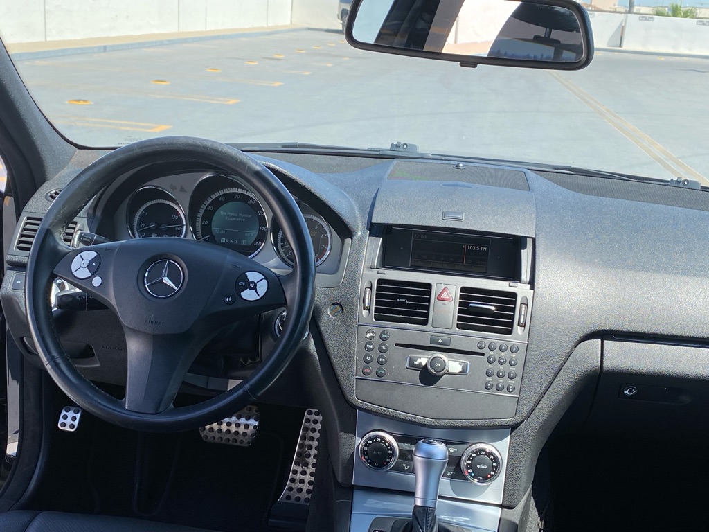 Photo 5 of this MERCEDES-BENZ C-CLASS