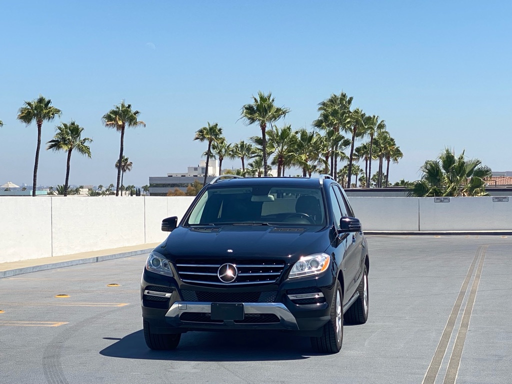 Photo 9 of this MERCEDES-BENZ ML
