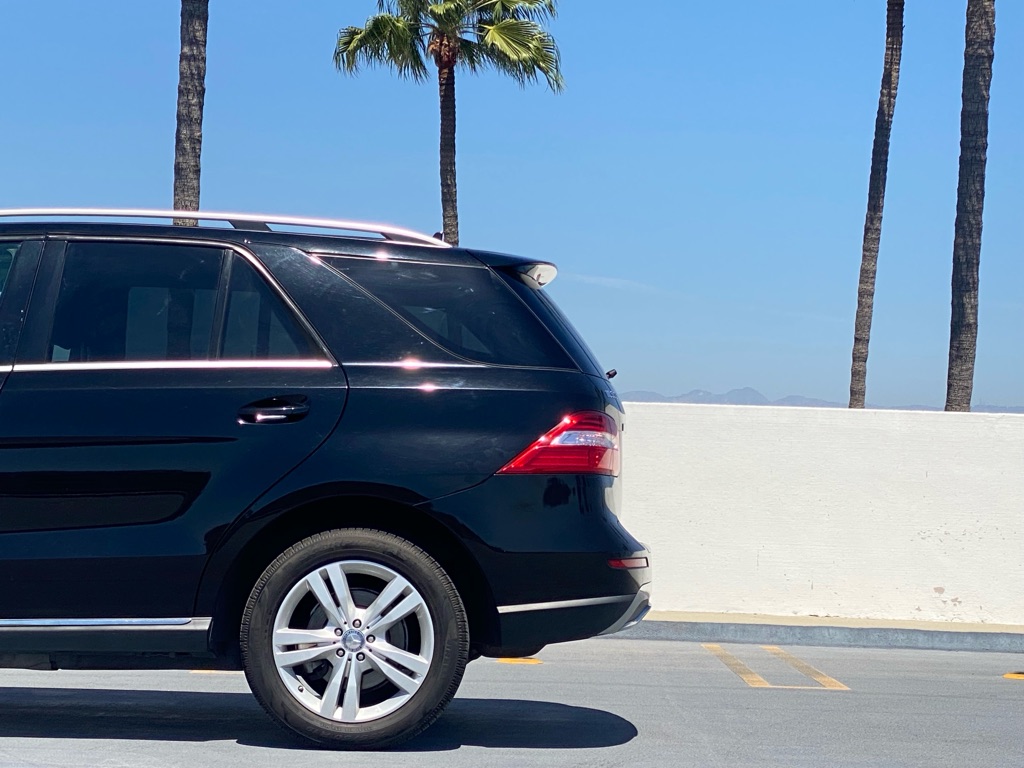 Photo 8 of this MERCEDES-BENZ ML