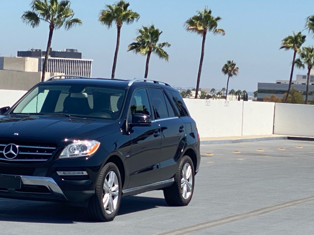 Photo 13 of this MERCEDES-BENZ ML