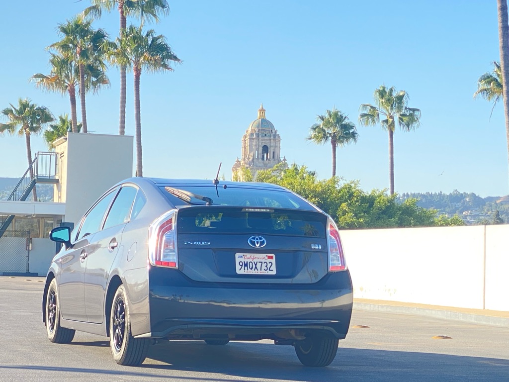 Photo 14 of this TOYOTA PRIUS