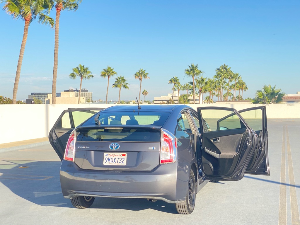 Photo 50 of this TOYOTA PRIUS