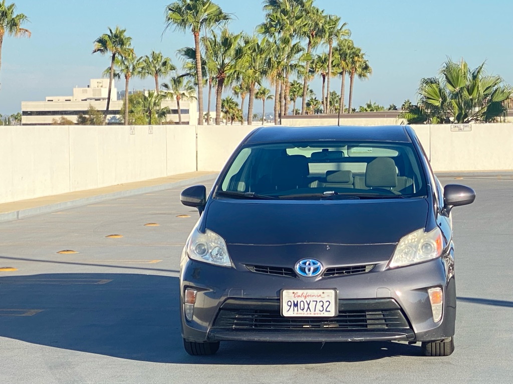 Photo 38 of this TOYOTA PRIUS