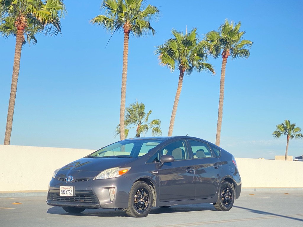 Photo 30 of this TOYOTA PRIUS