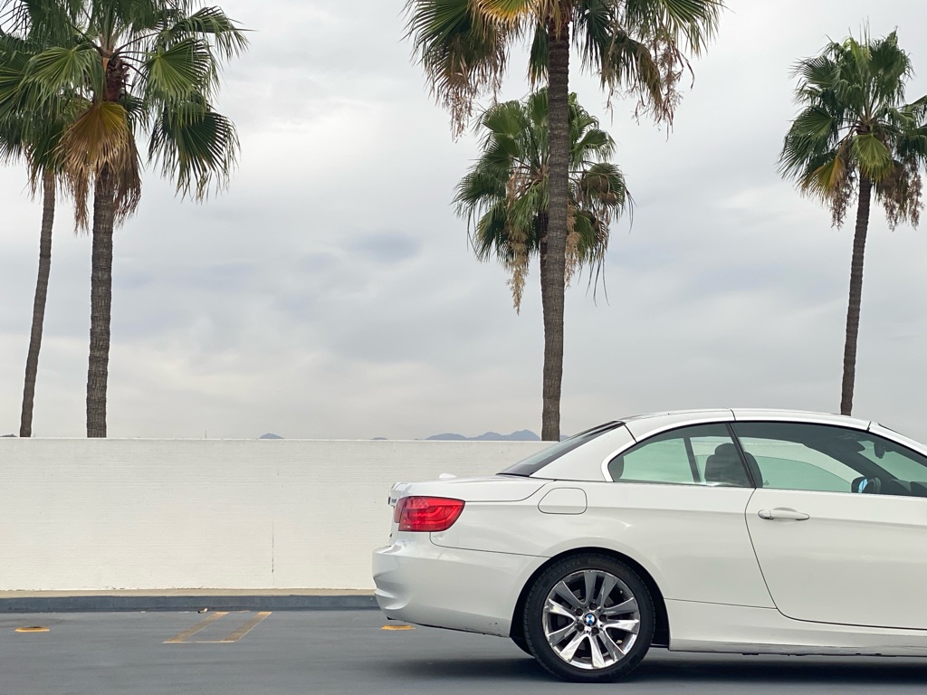 Photo 18 of this BMW 328