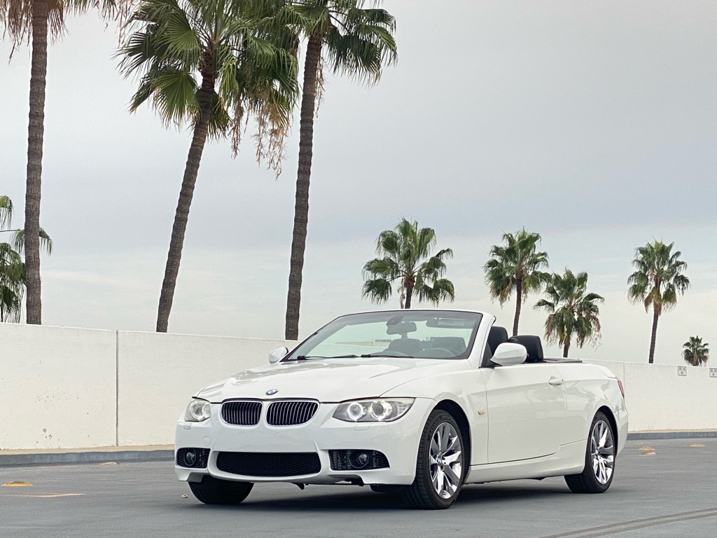 Photo 31 of this BMW 328