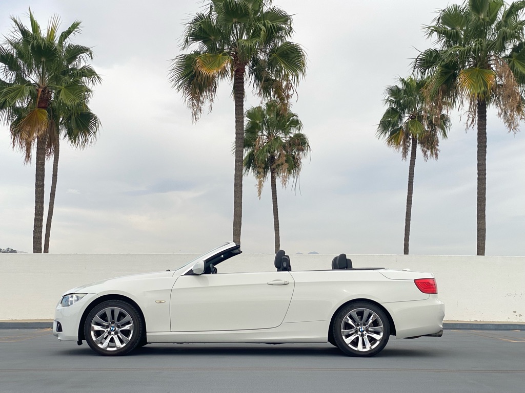 Photo 4 of this BMW 328