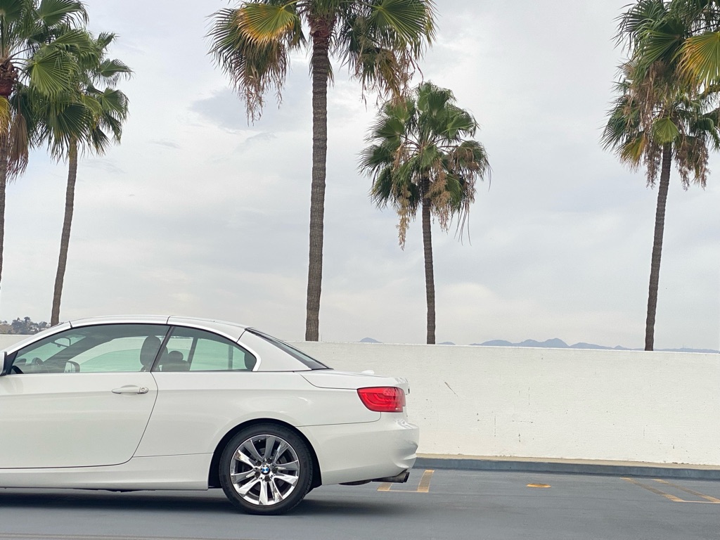 Photo 11 of this BMW 328