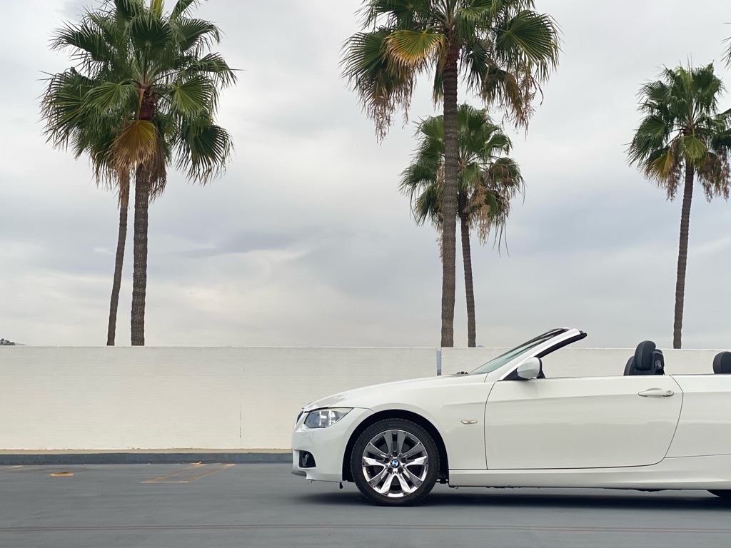 Photo 29 of this BMW 328