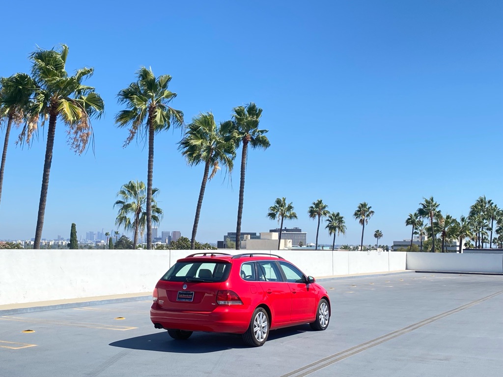 Photo 21 of this VOLKSWAGEN JETTA