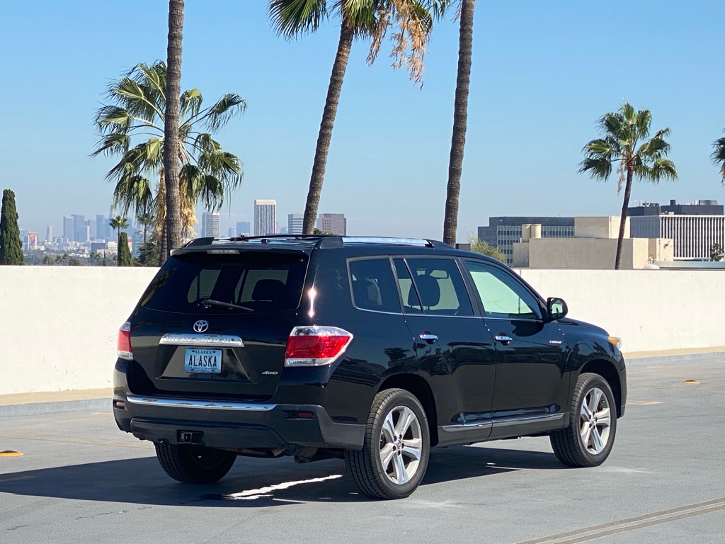 Photo 13 of this TOYOTA HIGHLANDER
