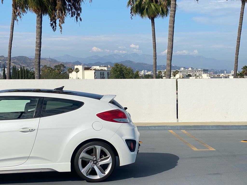 Photo 7 of this HYUNDAI VELOSTER