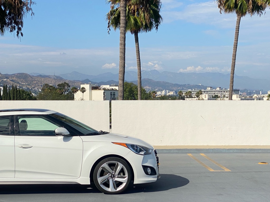 Photo 20 of this HYUNDAI VELOSTER